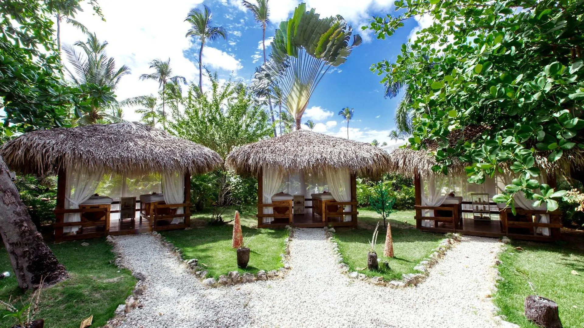 Ducassi Studios Playa Los Corales Punta Cana 5*,