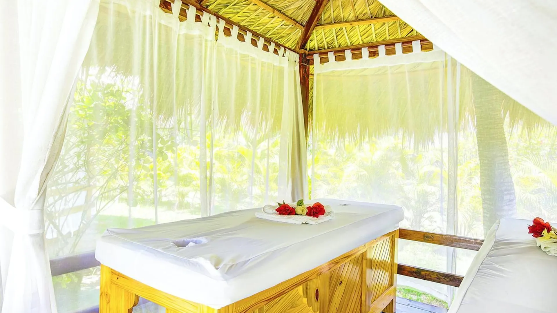 Ducassi Studios Playa Los Corales Punta Cana Hotel